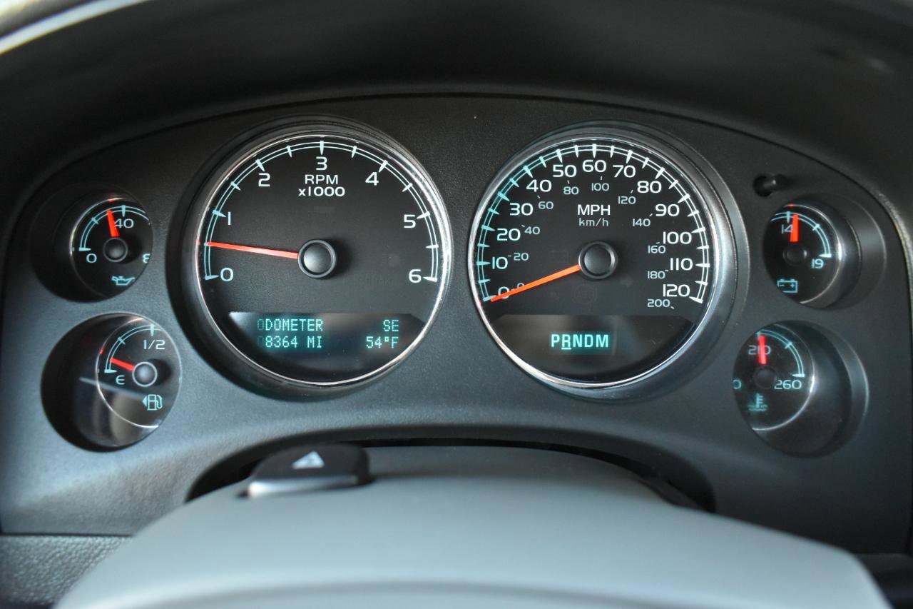 Used 2009 Chevrolet Avalanche LTZ image 16