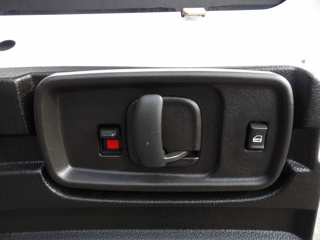 Used 2020 GMC Savana 2500 w/ Driver Convenience Package RWD image 48