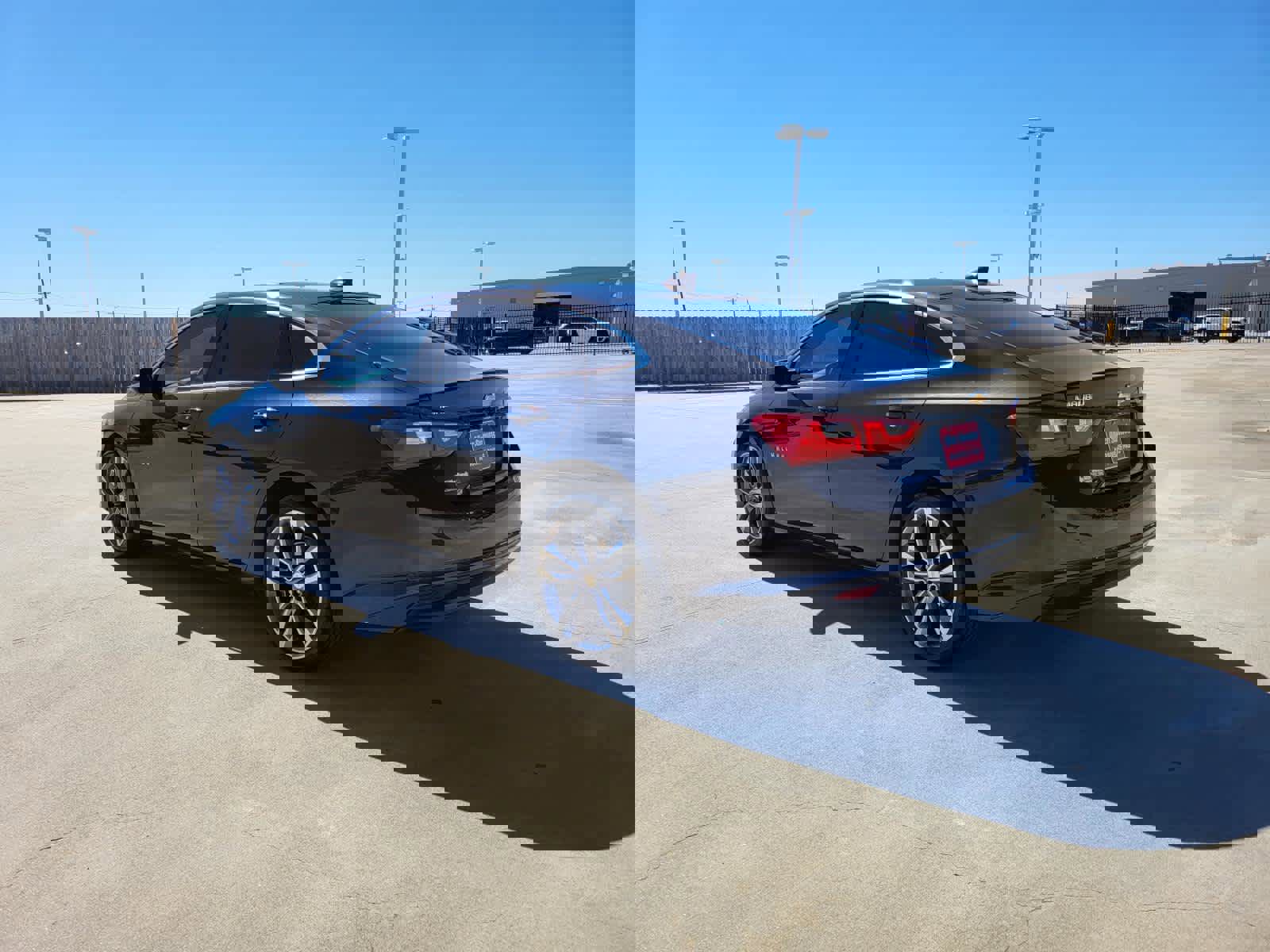 Used 2023 Chevrolet Malibu LT w/ Driver Confidence Package image 3