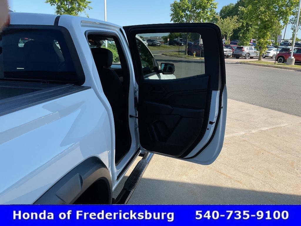 Used 2023 Chevrolet Colorado Trail Boss AWD/4WD image 18