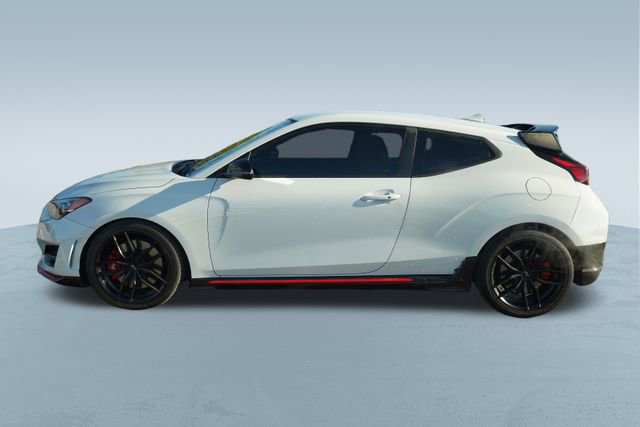 Used 2020 Hyundai Veloster N w/ Performance Package image 4