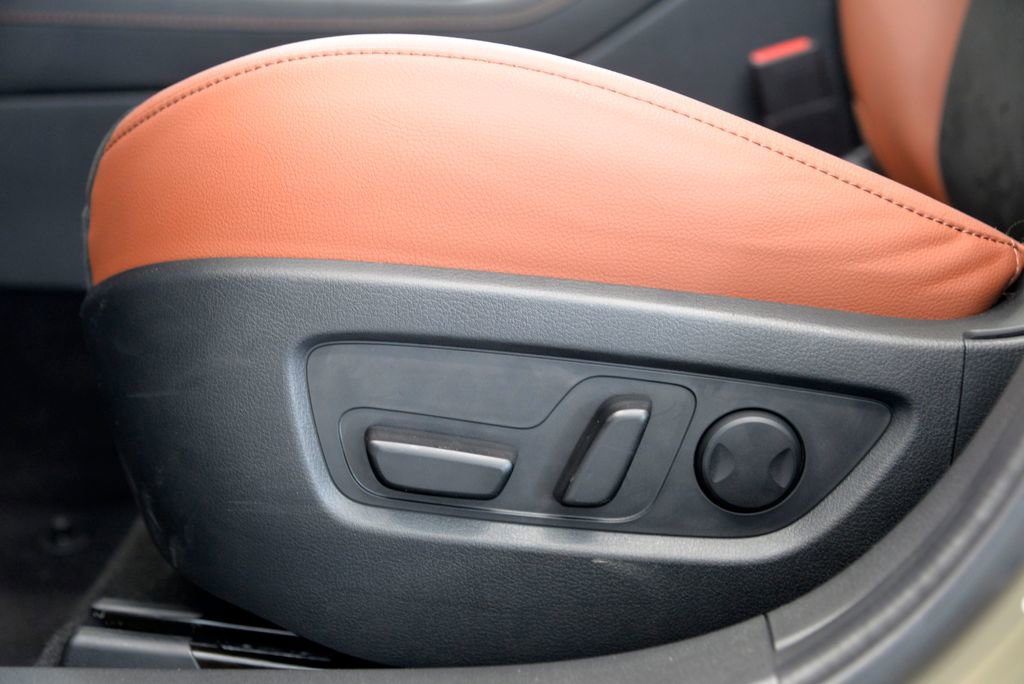 Certified 2025 MAZDA CX-30 Carbon AWD/4WD image 16