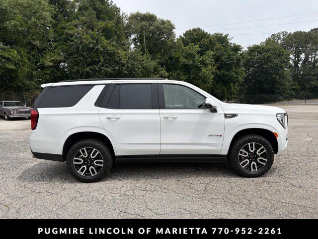 Used 2024 GMC Yukon AT4 w/ AT4 Premium Plus Package AWD/4WD image 8