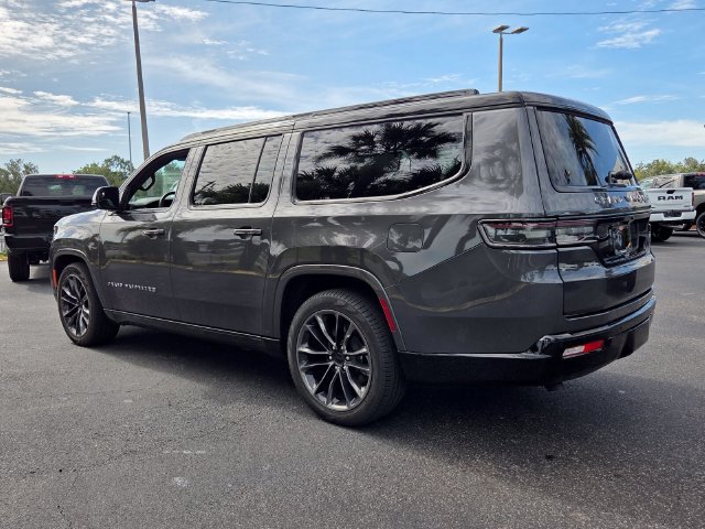 New 2025 Jeep Grand Wagoneer L Series II Obsidian w/ Quick Order Packagew 28T AWD/4WD image 5