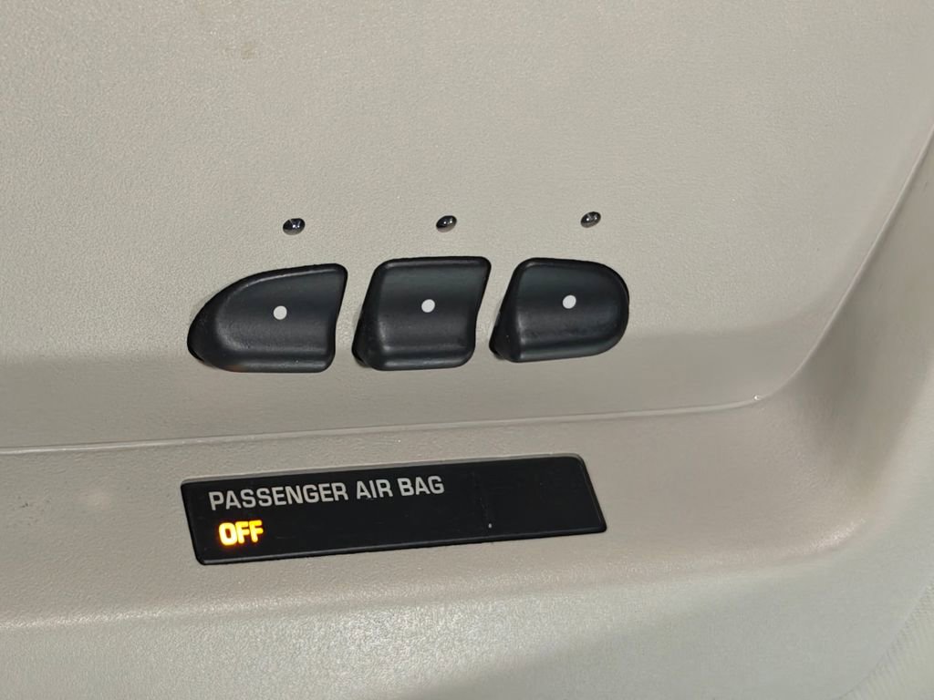 Used 2011 Chevrolet Tahoe LT image 12