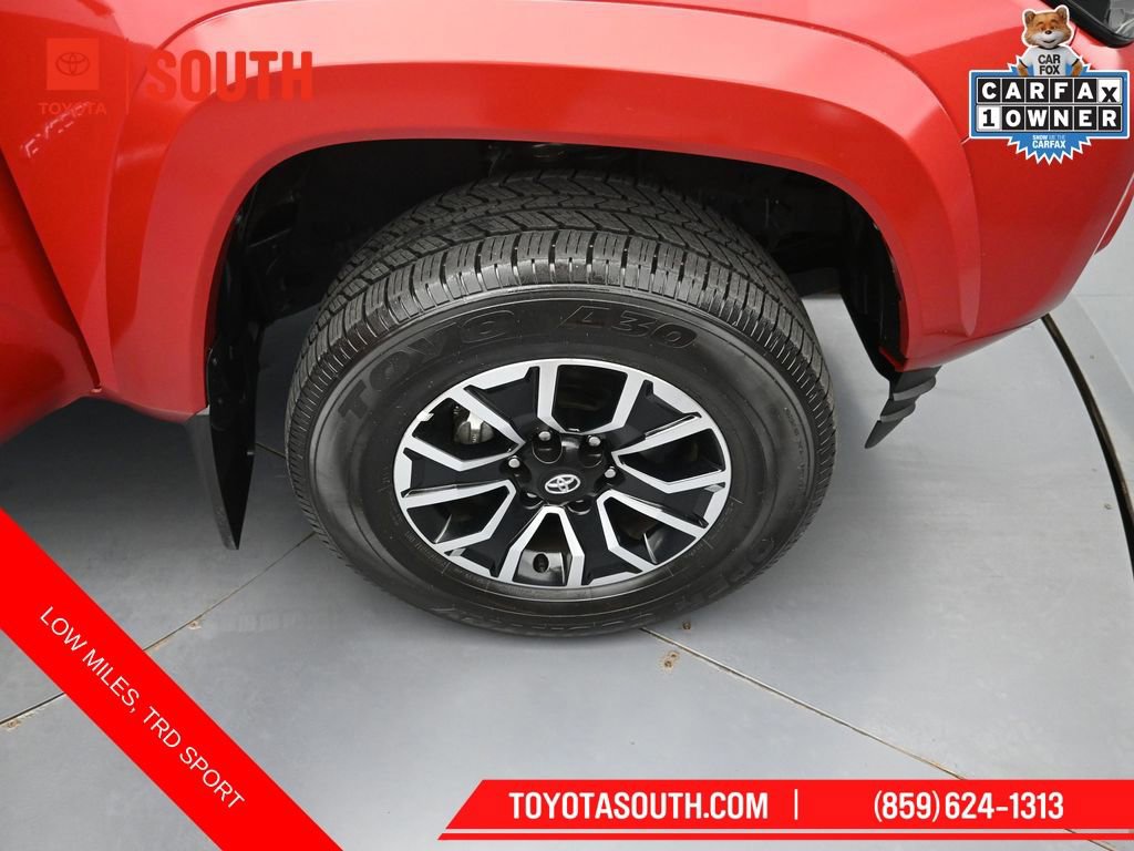 Used 2023 Toyota Tacoma TRD Sport AWD/4WD image 29