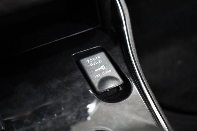 Used 2009 Mitsubishi Galant ES image 27