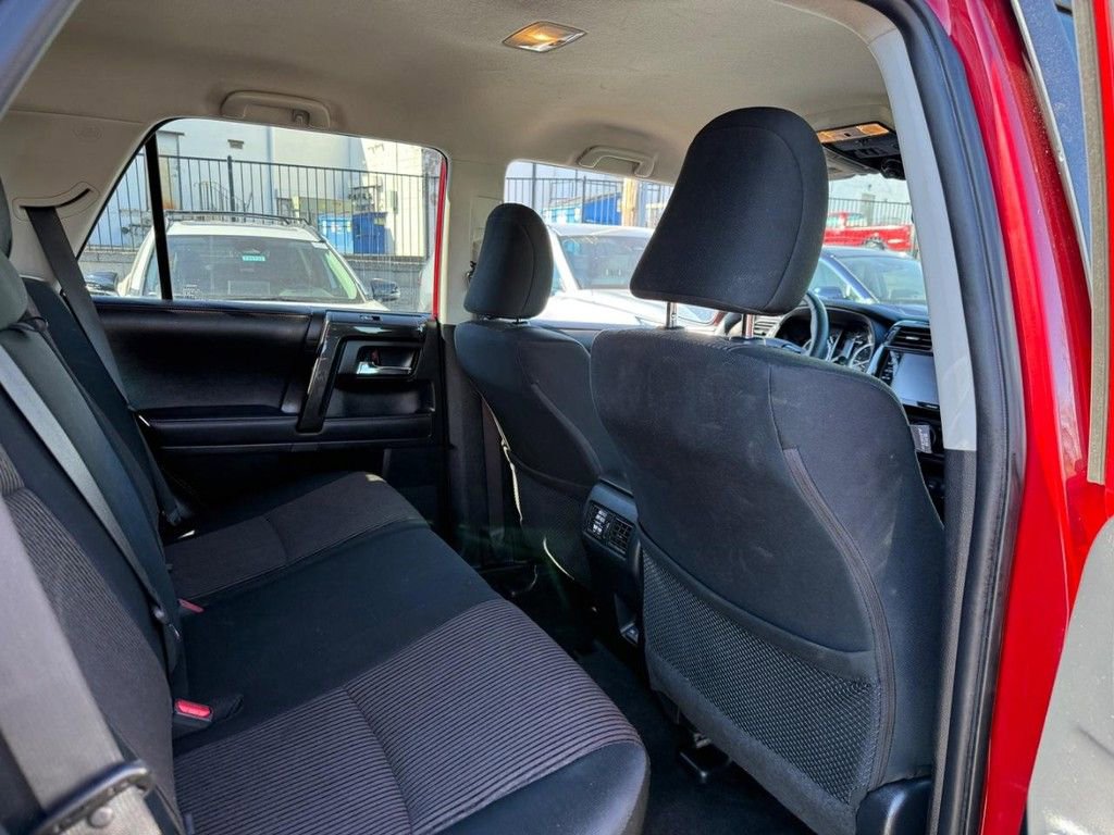 Used 2024 Toyota 4Runner TRD Off-Road image 11