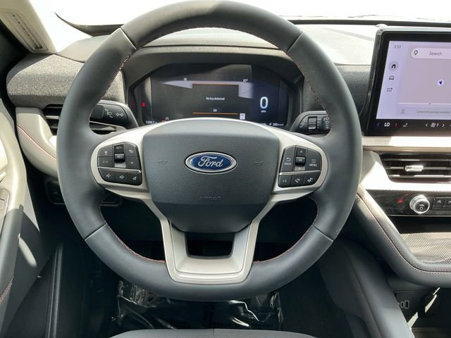 Certified 2026 Ford Explorer Active AWD/4WD image 13