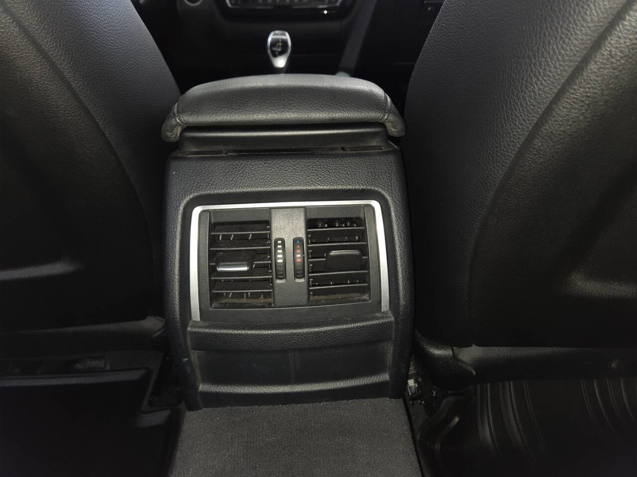 Used 2017 BMW 340i xDrive Sedan AWD/4WD image 22