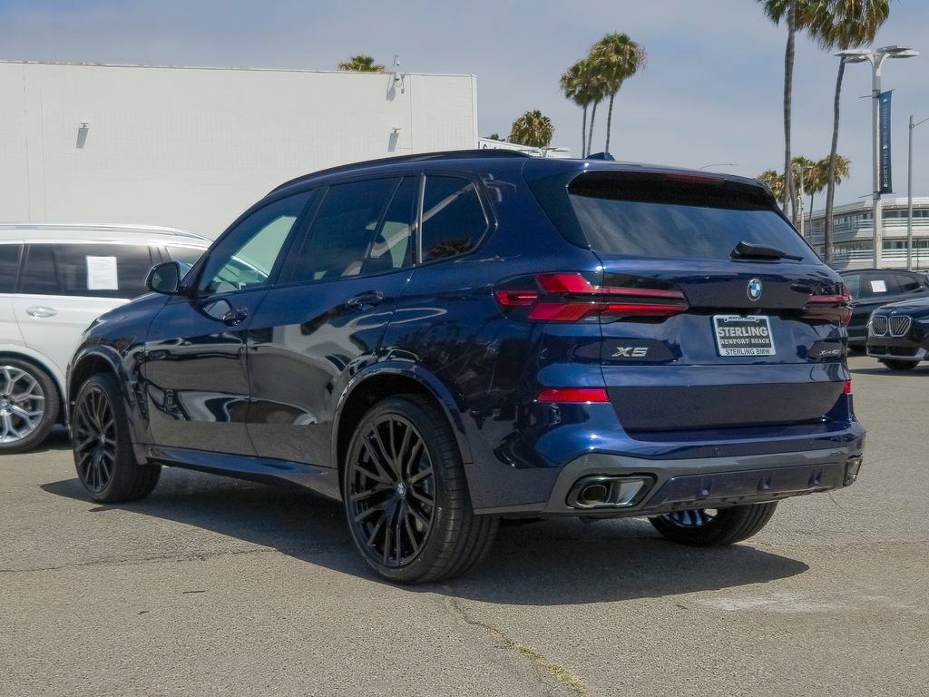 New 2026 BMW X5 xDrive40i w/ M Sport Package AWD/4WD image 17