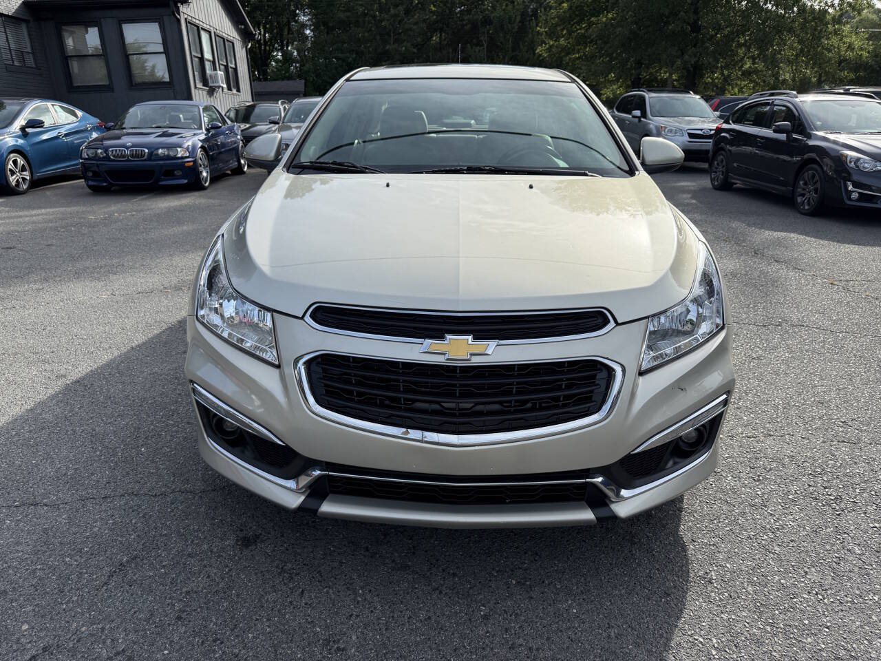 Used 2015 Chevrolet Cruze LT w/ Sun, Sound and Sport Package FWD image 3