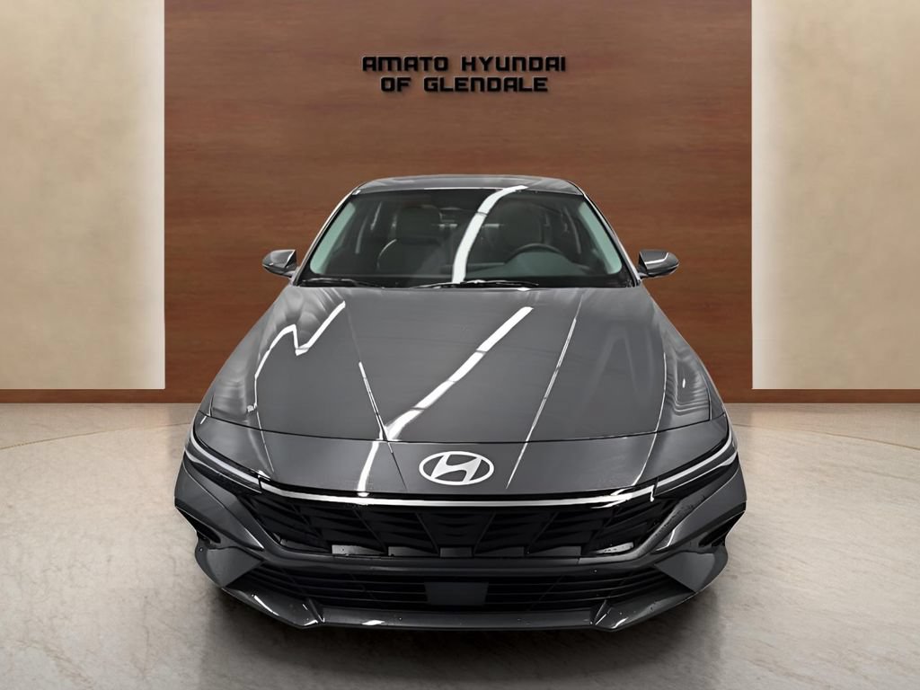 New 2026 Hyundai Elantra Limited FWD image 9