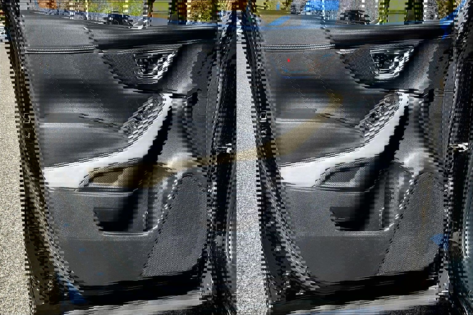 Used 2022 Subaru Forester Limited image 18