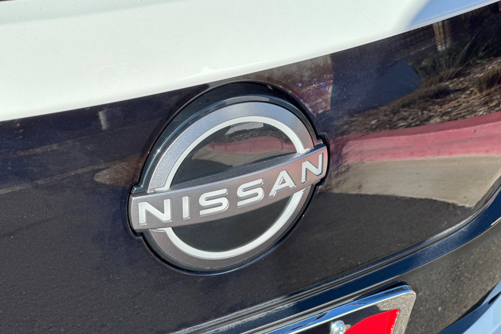 Certified 2025 Nissan Leaf S FWD image 48