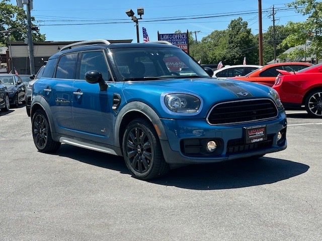 Used 2017 MINI Cooper Countryman ALL4 AWD/4WD image 2