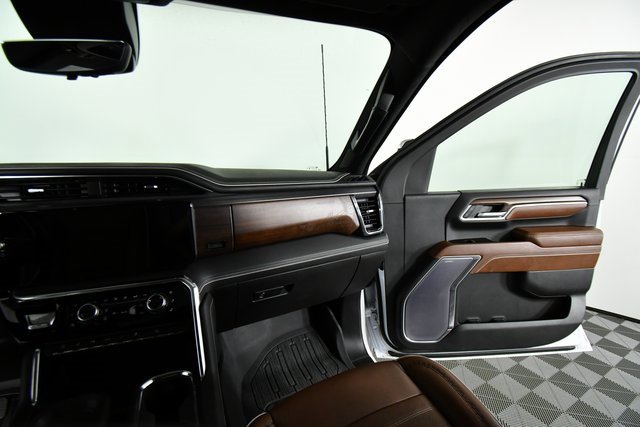 Used 2024 GMC Sierra 3500 Denali Ultimate image 20