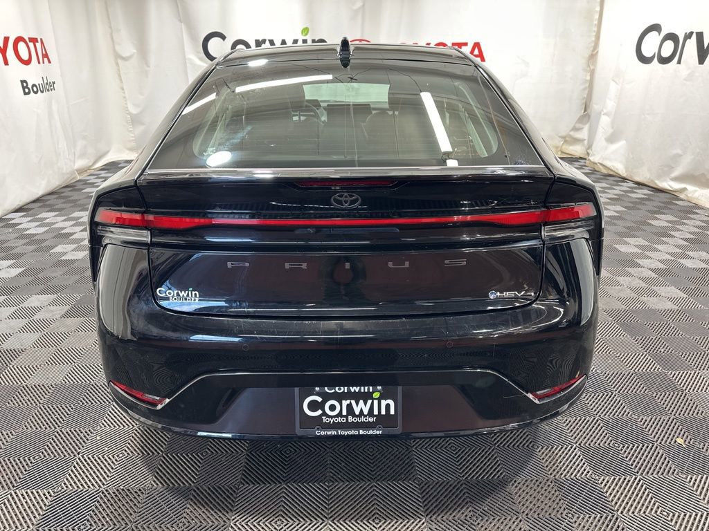 Used 2025 Toyota Prius Limited image 8