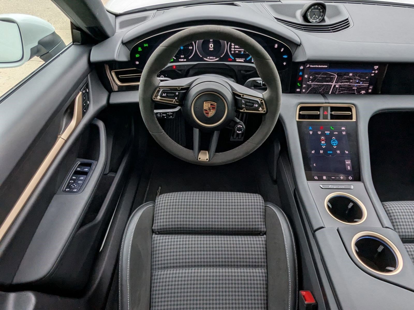 Used 2025 Porsche Taycan 4S image 4