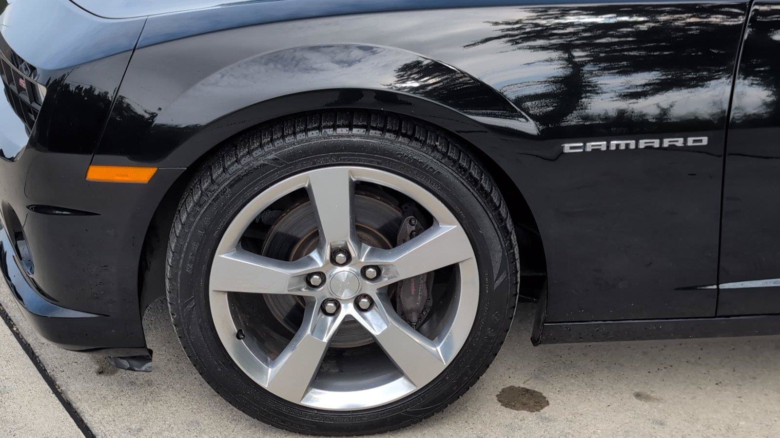 Used 2011 Chevrolet Camaro SS w/ RS Package RWD image 10