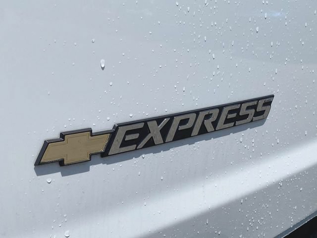 Used 2025 Chevrolet Express 3500 LT w/ LT Preferred Equipment Group RWD image 12