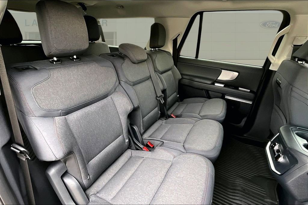 New 2025 Ford Expedition Max Active image 11