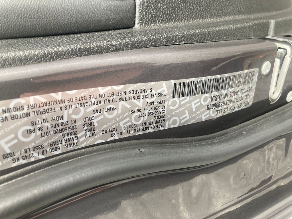 Used 2024 Jeep Grand Cherokee Altitude AWD/4WD image 34