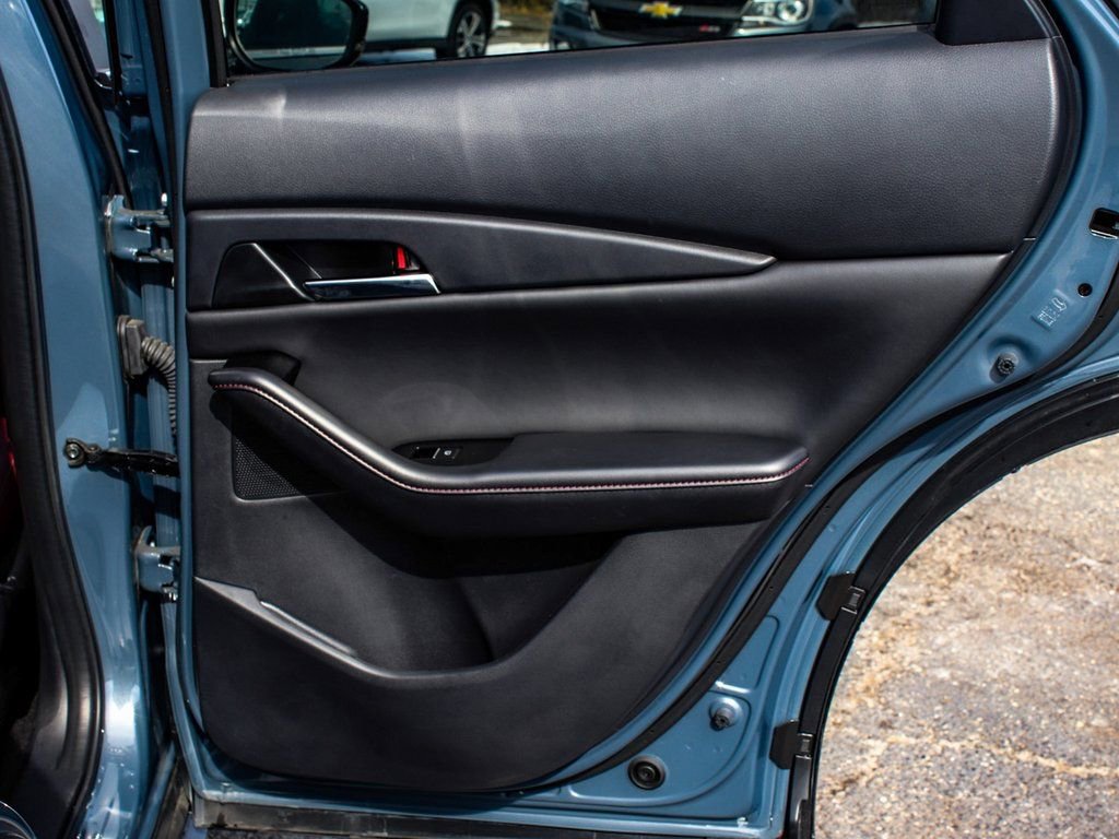 Used 2024 MAZDA CX-30 AWD 2.5 S w/ Preferred Package image 12