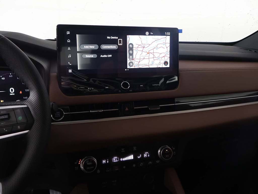 New 2026 Mitsubishi Outlander SEL image 38