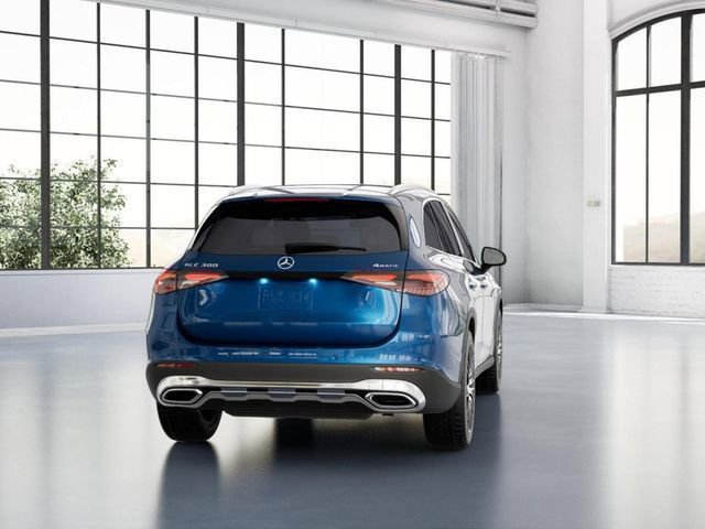 Used 2026 Mercedes-Benz GLC 300 4MATIC image 24