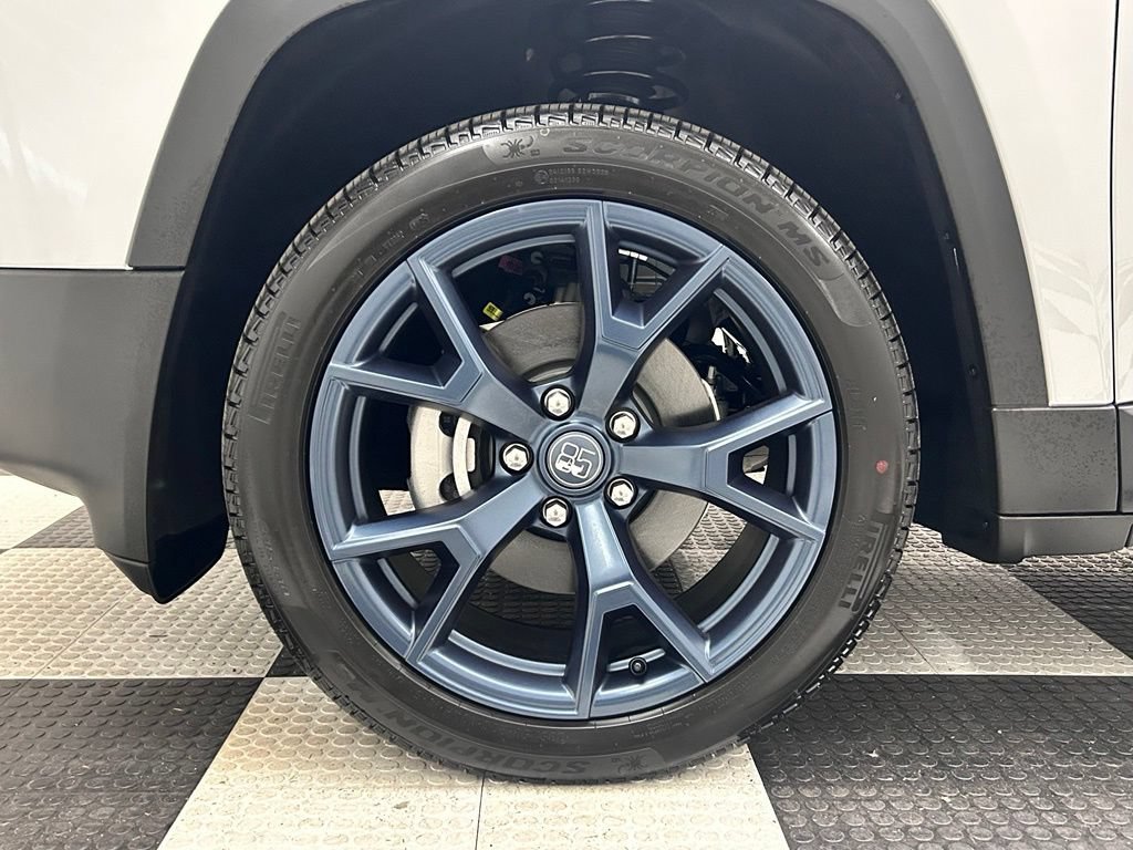 New 2026 Jeep Cherokee Limited AWD/4WD image 8
