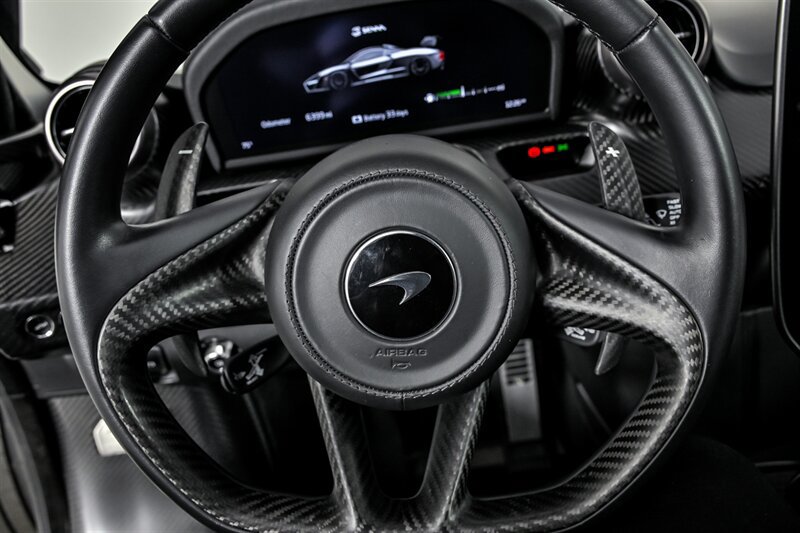 Used 2019 McLaren Senna RWD image 35