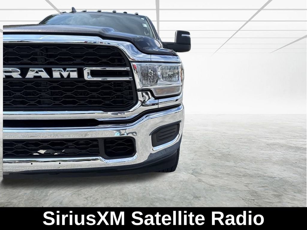 Used 2024 RAM 2500 Tradesman w/ Chrome Appearance Group image 11