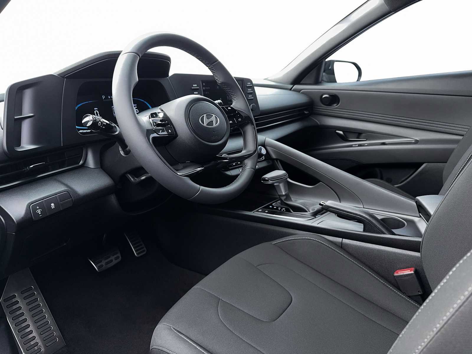 New 2026 Hyundai Elantra Sport w/ Cargo Package image 14