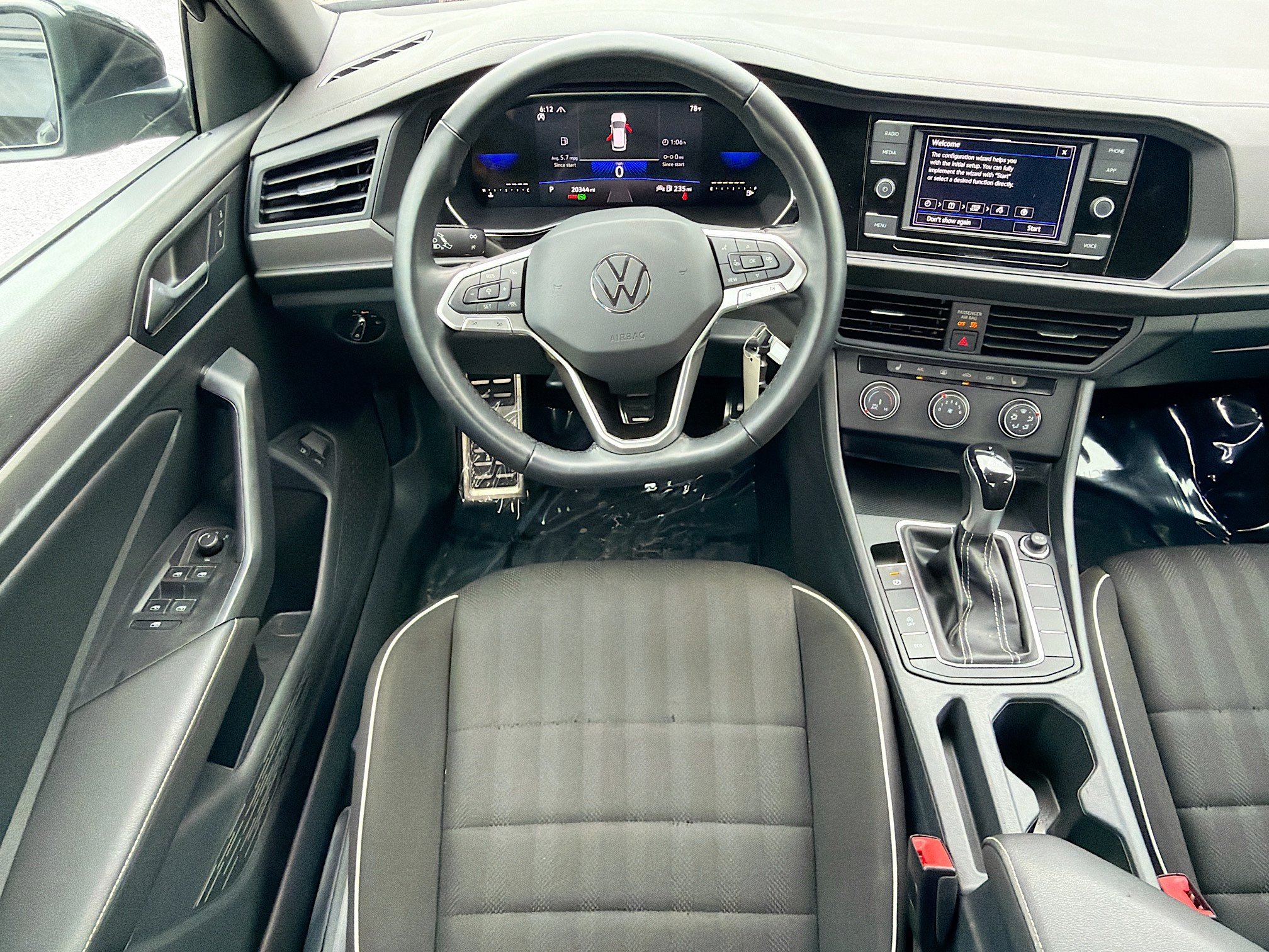 Used 2024 Volkswagen Jetta Sport FWD image 15