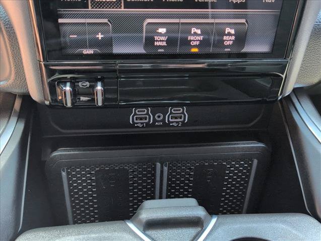 Used 2025 RAM 2500 Laramie AWD/4WD image 21