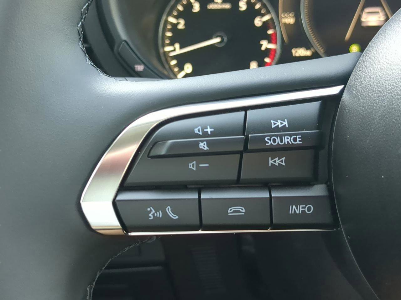 Certified 2025 MAZDA MAZDA3 s image 19