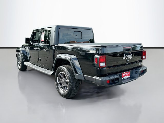 Used 2021 Jeep Gladiator Overland AWD/4WD image 7