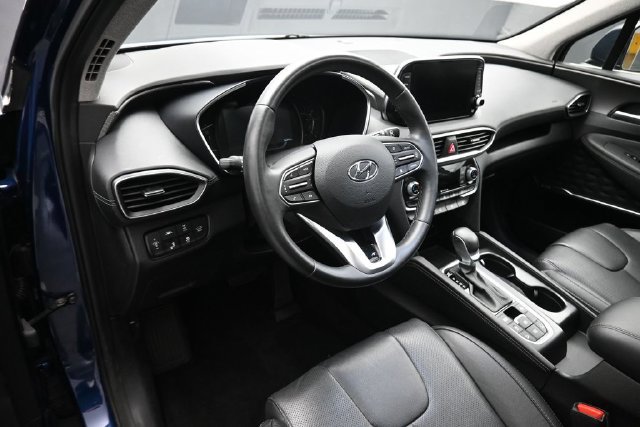 Used 2019 Hyundai Santa Fe AWD image 9