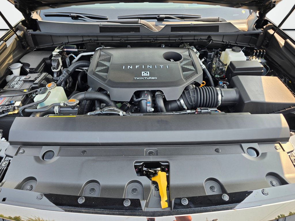 New 2027 INFINITI QX80 Sensory w/ Sport Exterior Package AWD/4WD image 10
