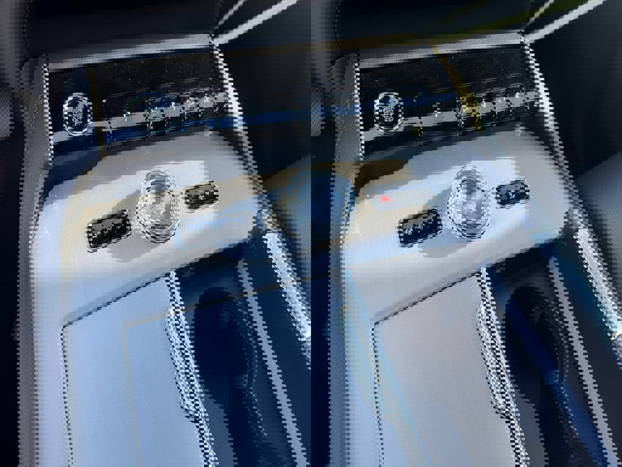 New 2025 Lincoln Navigator Reserve w/ Jet Appearance Package image 21