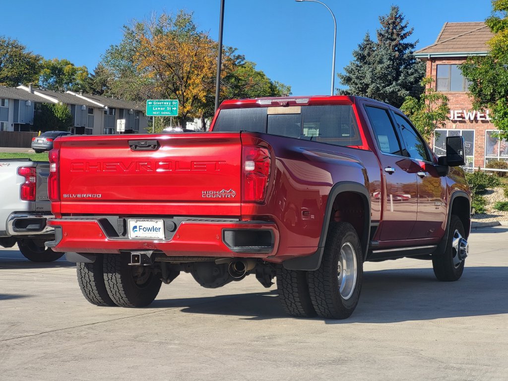 Used 2021 Chevrolet Silverado 3500 High Country AWD/4WD image 3