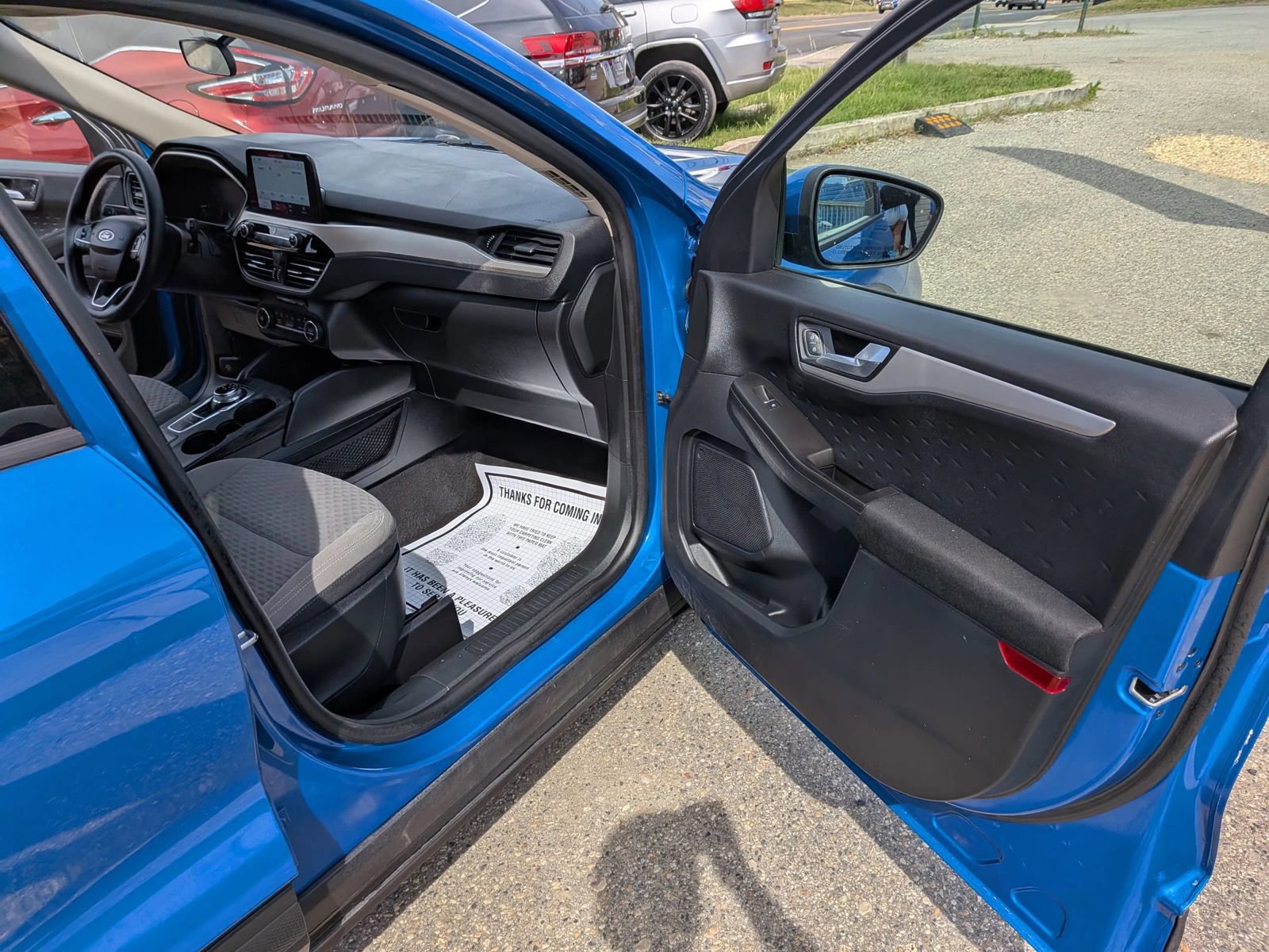 Used 2020 Ford Escape SE FWD image 37