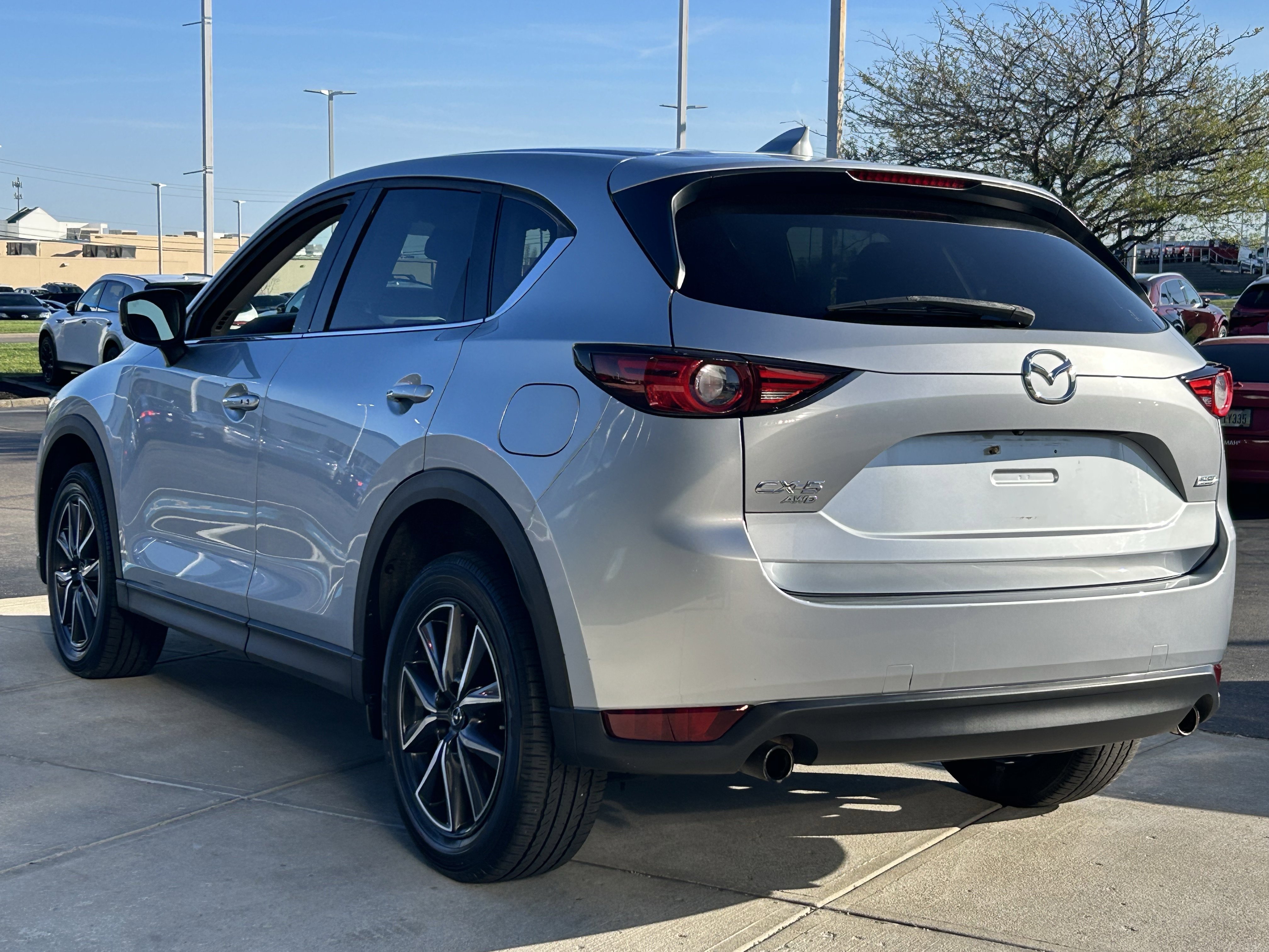 Used 2017 MAZDA CX-5 Grand Touring AWD/4WD image 5