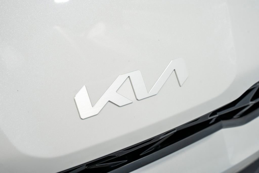 New 2026 Kia K5 GT-Line image 3