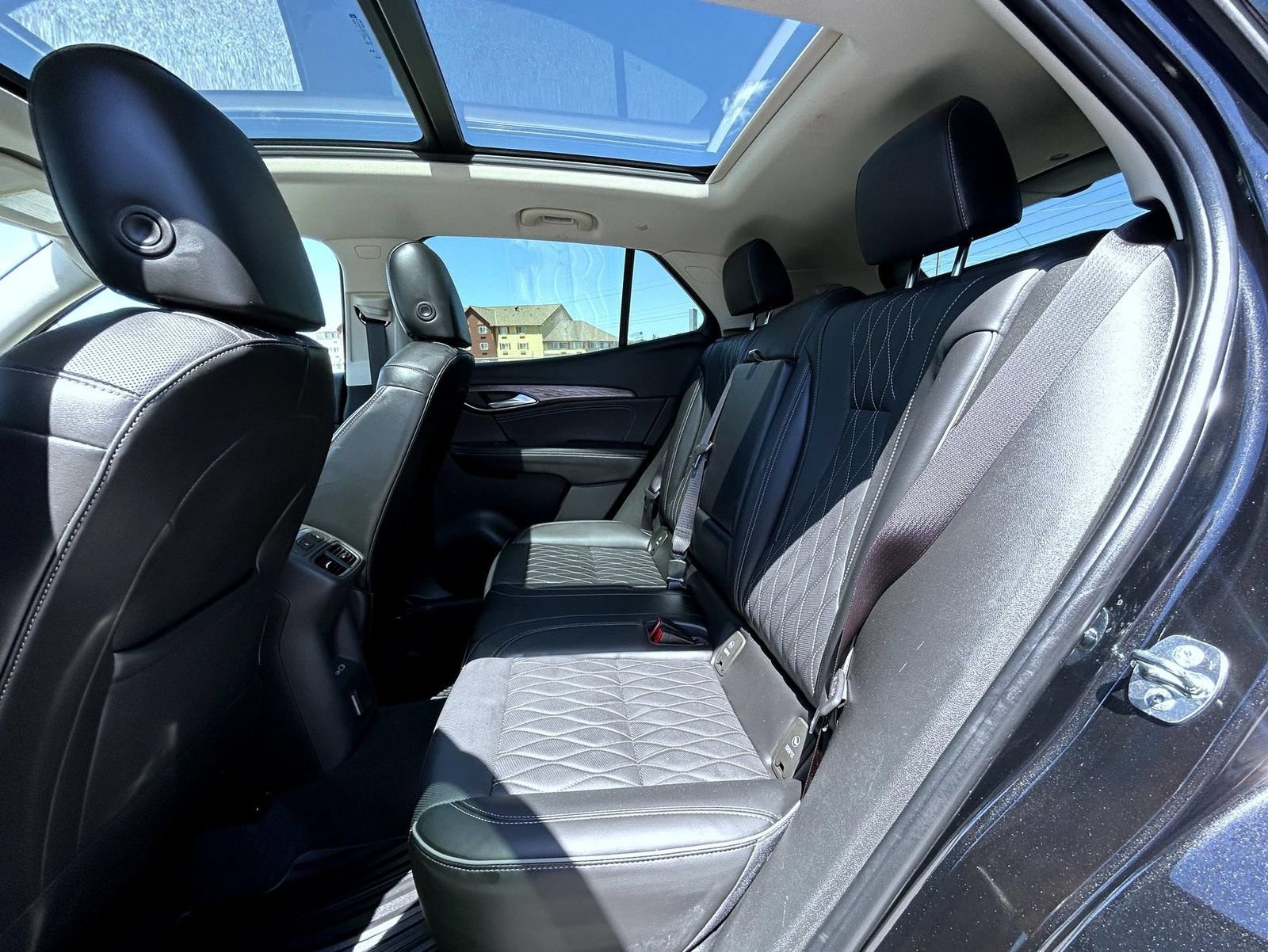 Certified 2023 Buick Envision Avenir AWD/4WD image 20