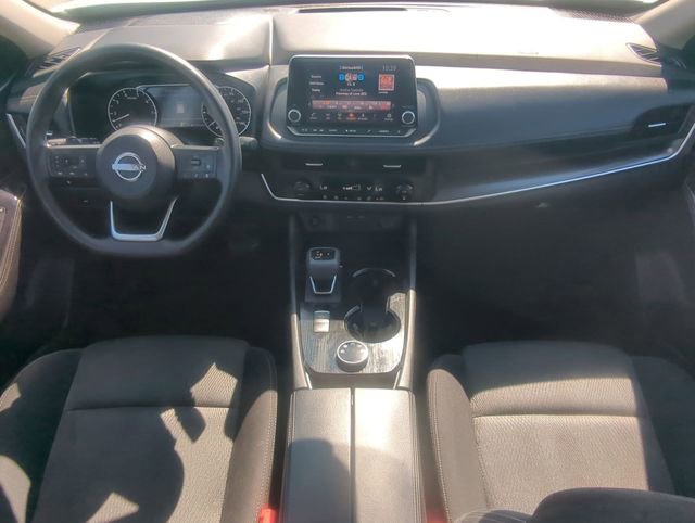 Used 2024 Nissan Rogue SV AWD/4WD image 22