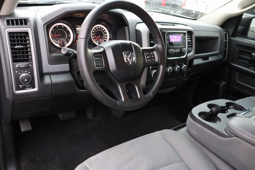 Used 2017 RAM 1500 Express image 4