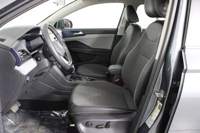 Used 2022 Volkswagen Taos SE image 10