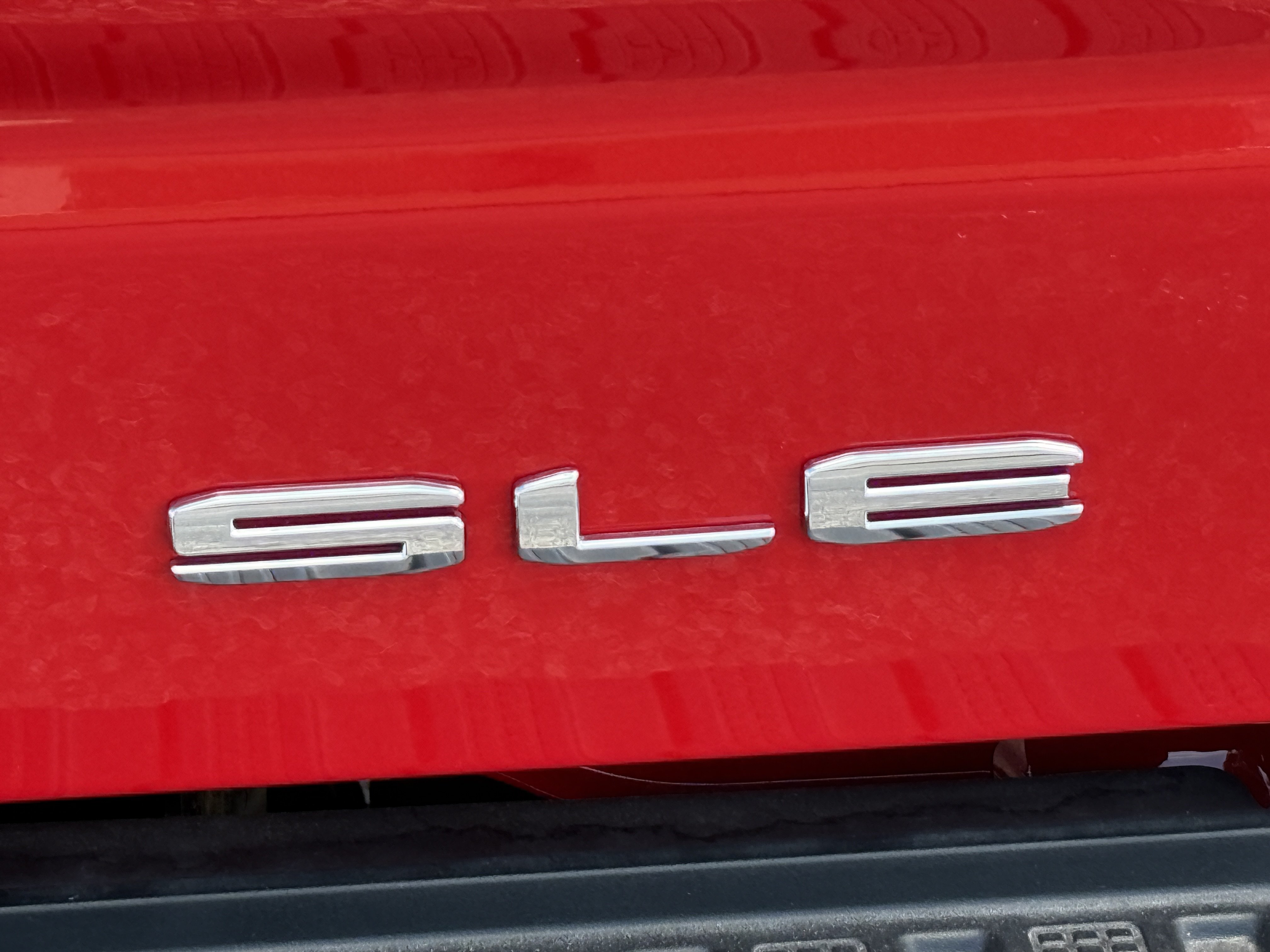 New 2026 GMC Sierra 1500 SLE AWD/4WD image 11